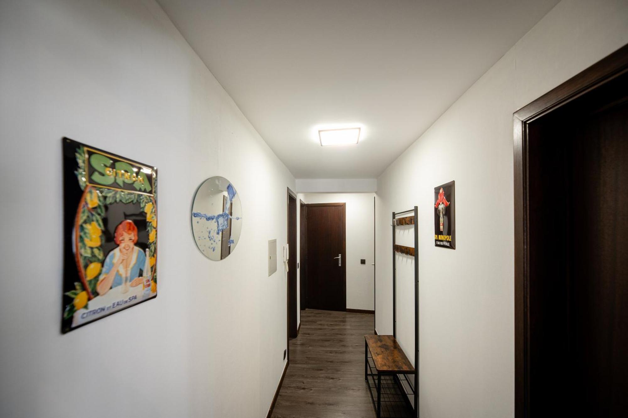 L'Endroit By La Reine City Center Spa Exterior photo